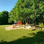 Gesztenyes Ueduelo