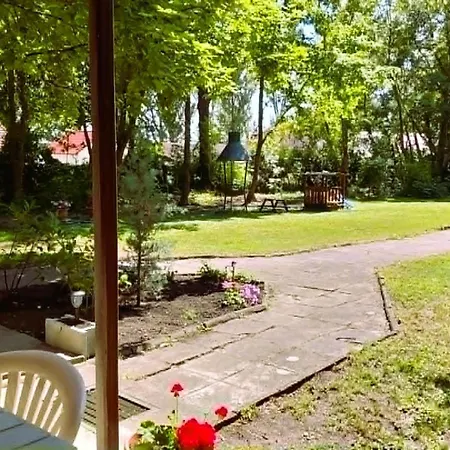 Gesztenyés üdülő Appartement Balatonudvari