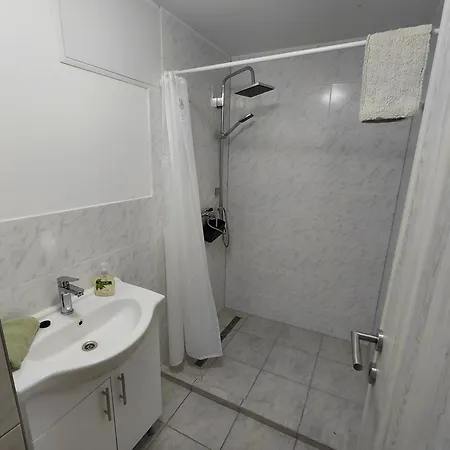 Gesztenyés üdülő Appartement