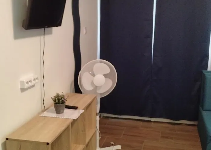 Apartment Gesztenyes Ueduelo *