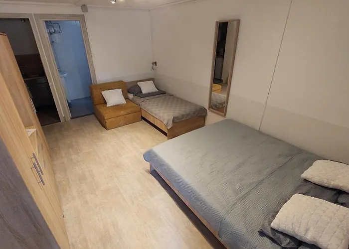 Apartament Gesztenyes Ueduelo *