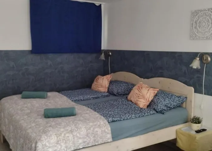 Apartment Gesztenyes Ueduelo